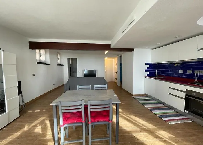 Nuovo Bilocale Frontemare Apartamento *